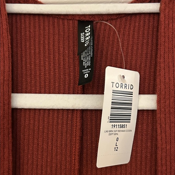 Torrid Brick Red Open Robe - Picture 2 of 3